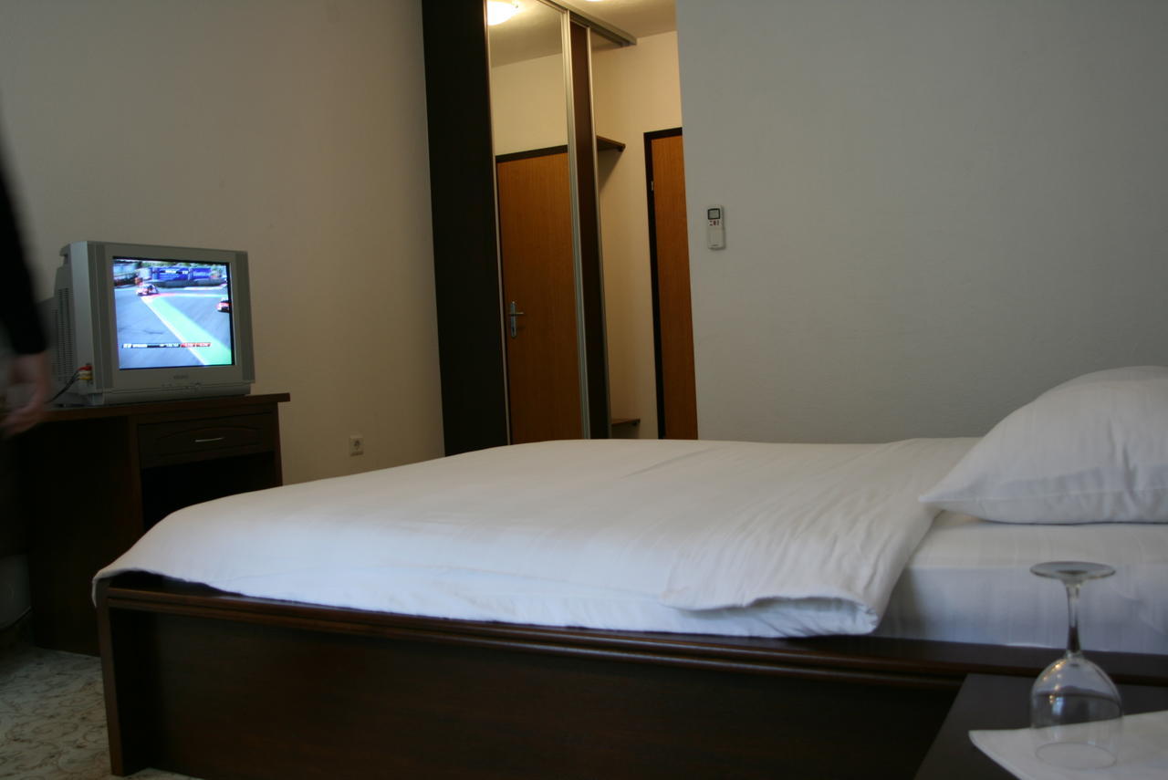 Motel Maksumic Jablanica 外观 照片